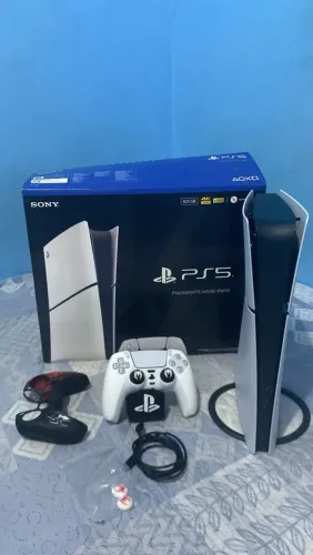 PS5 Slim completo menos de 1 mês de uso