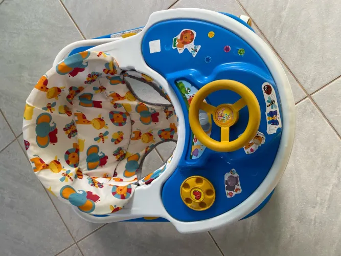 Andador pra bebê 