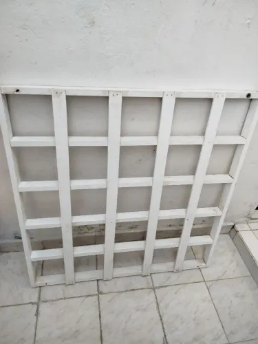 Suporte de parede madeira para utensílios ou jardim vertical 