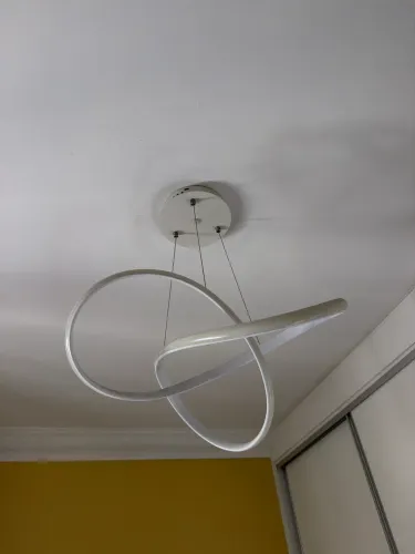 Vendo Lustre cor branco