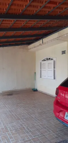 Casa de 4 quartos (sobrado) em Samambaia