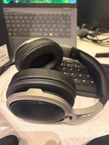 Headset Acer Office Ergonômico com Microfone Omnidirecional e Cabo Ohw303