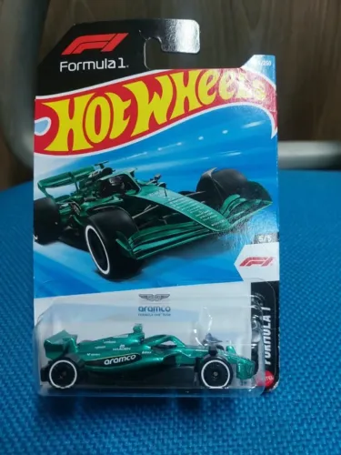 Miniatura Hot Wheels F1 Aston Martin 2026