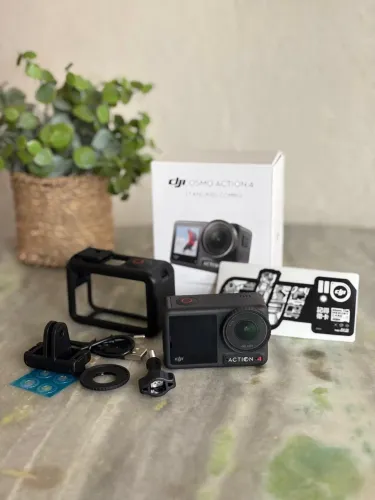 Osmo Action 4 + Cartão de memória 128gb