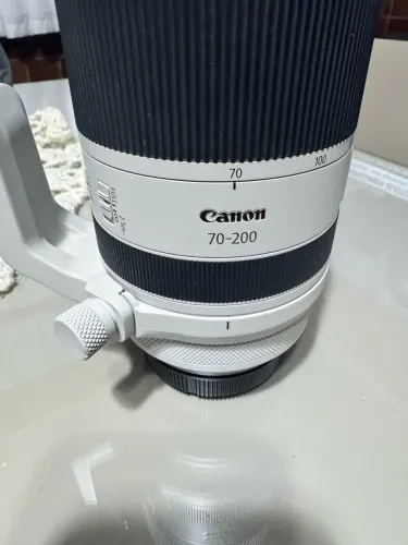 Lente cânon rf 70 200mm is 2.8