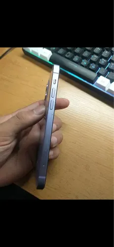 iPhone 12, 64 em ótimo estado.
