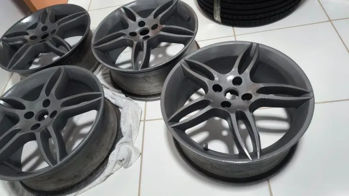 Aro 17 Original Fiat + 4 Pneus 195/40 R17 | Excelente Custo-Benefício