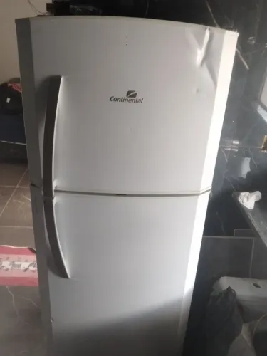Geladeira continental 410lts