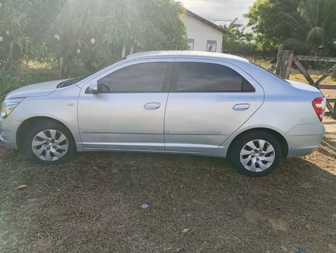 Chevrolet Cobalt LS 1.4 8V Flexpower 4P 2012