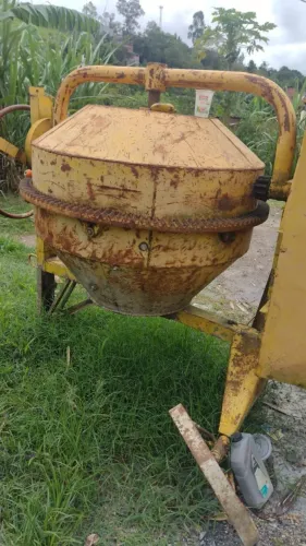 Vendo maquinario de blocos