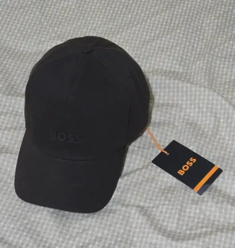 boné hugo boss marrom escuro original