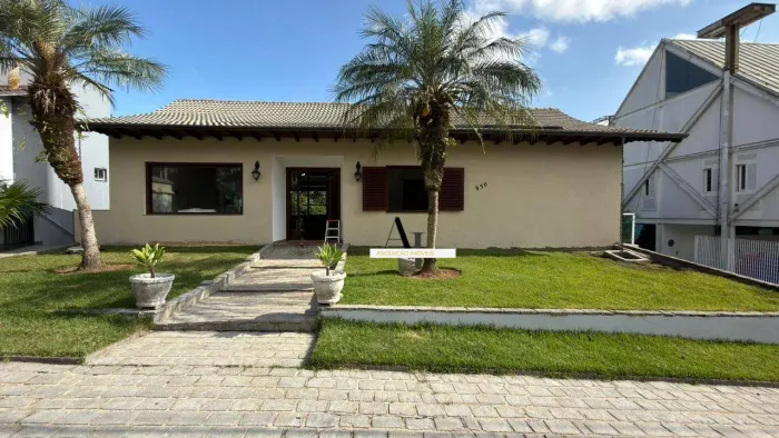 Casa com 3 dormitórios à venda, 266 m² por R$ 1.949.000,00 - Arujázinho IV - Arujá/SP
