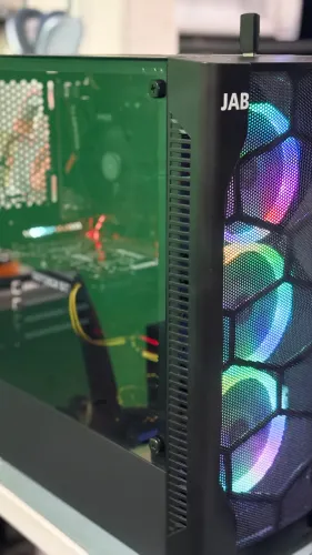 Pc gamer - Ryzen 5, 16 gb ram, gtx 1650, ssd 240 gb