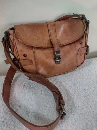 Bolsa em couro legítimo Paradoxo