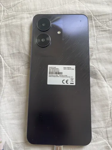Realme Note 60