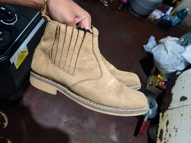 Bota Wrangler usada ?