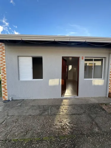 Casa à Venda - Pedras Brancas, Guaíba