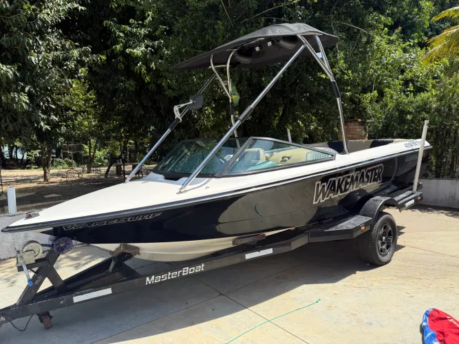 Masterboat wake master n Malibu mastercraft moomba nautique