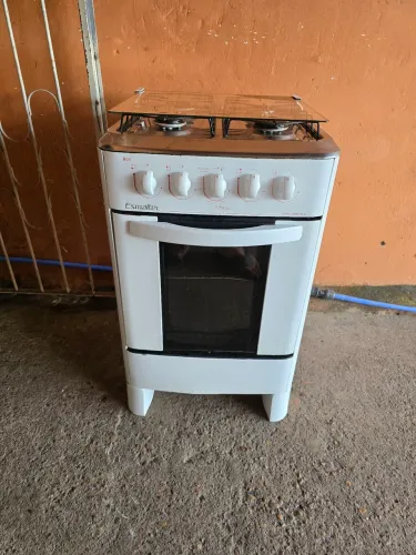 Fogão esmaltec, ( com entrega)