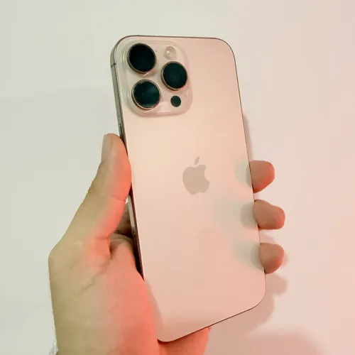 16 Pro Max 512 GB desert