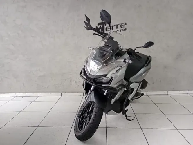 Honda ADV 160