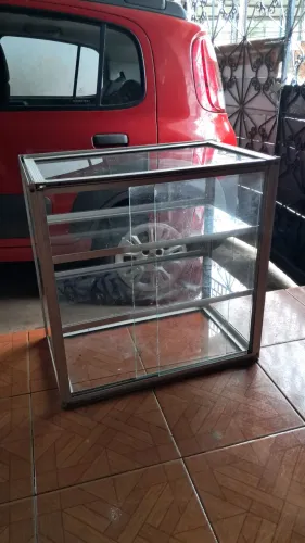 Expositor de bolo