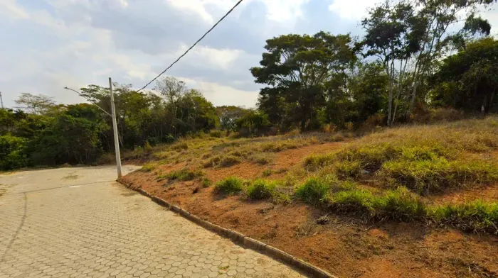 Terreno com 222m² - Viçosa, MG