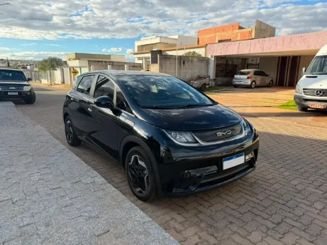 BYD Dolphin EV (Elétrico) 2024