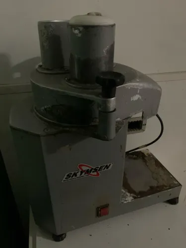 Processador rala e fatia para pizzaria e padarias 