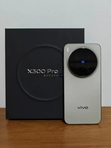 Vivo x300 512g
