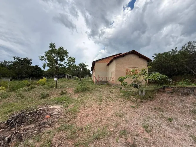 Terreno à venda, 3881 m² por R$ 160.000 - Fazendinha Olhos Dagua - Mateus Leme/MG