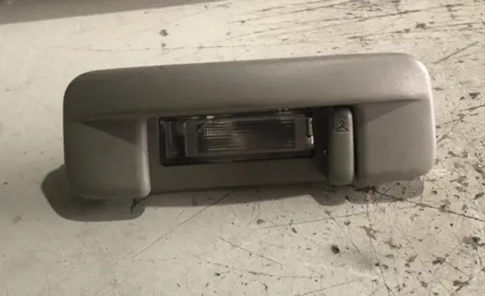 Pega Mão Tras Direito Com Luz Pt Cruiser 2006