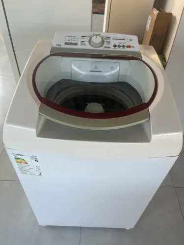 Vende-se máquina de lavar