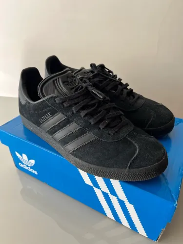 Tênis adidas gazelle preto 