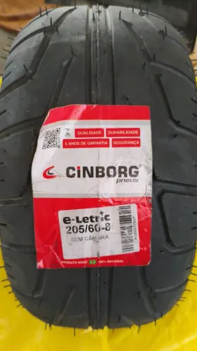 Pneu scooter 205/60 aro 8
