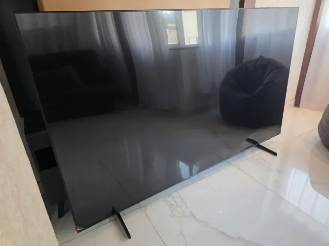 Samsung Smart TV 85" Crystal UHD 4K U8100F 2025