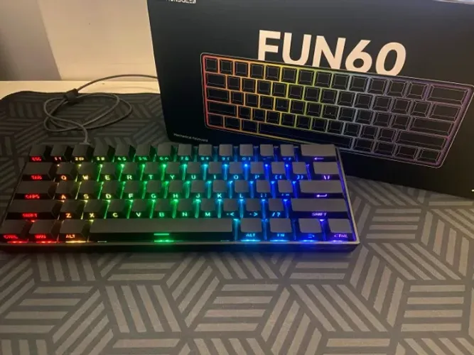 Teclado Gamer Magnético AKKO FUN 60 PRO