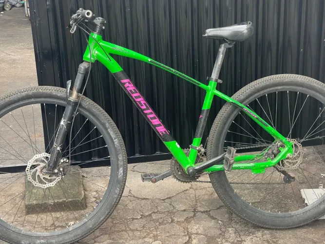 Redstone Aquila aro 29,