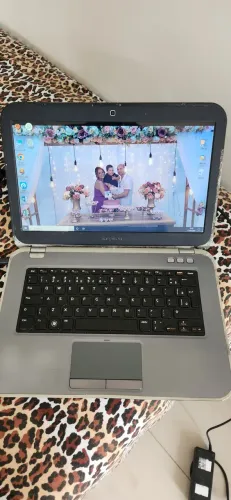 Notebook DELL I7 funcionando