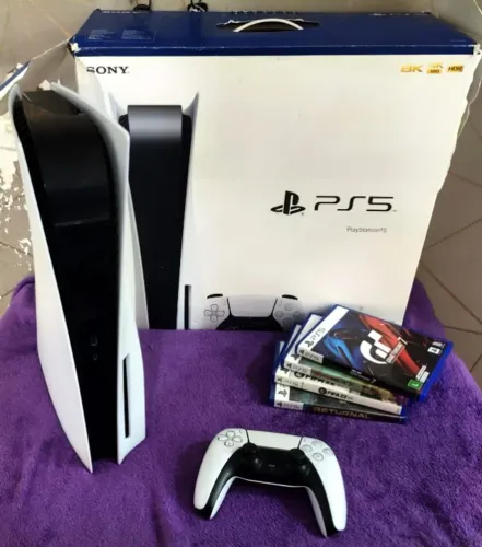 Troco Ps5  C/ Caixa completo por PS4 + 2k - Ac cartão 