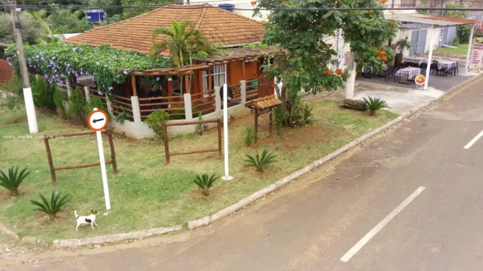 Casa para Venda em Aquidauana, Piraputanga, 2 dormitórios, 2 banheiros, 2 vagas