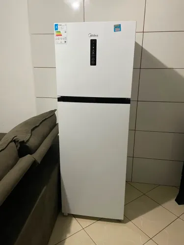 Vende - se geladeira
