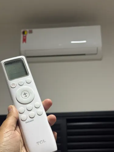 Ar condicionado 12.000 btus seminovo