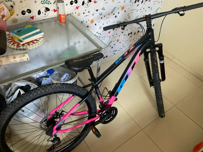 Bike semi nova GTI