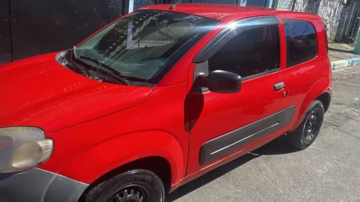 Fiat Uno Vivace 1.0 EVO Fire Flex 8V 3P 2012