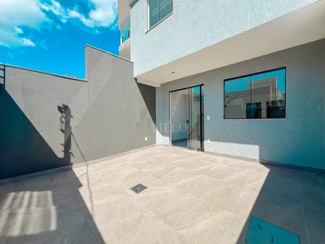 Casa à Venda no Santa Amélia por R$900.000,00
