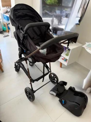 Carrinho de bebê 3 em 1 Gauserano + Redutor de Brinde