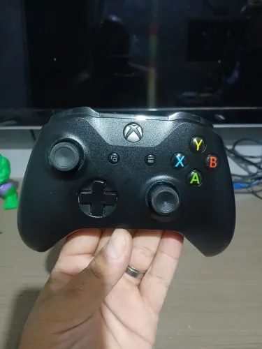 Controle original Xbox One/ Série S e X