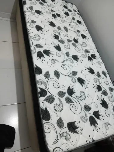 Cama pra vender