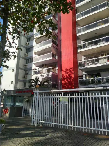 APARTAMNETO RECREIO BARRA BONITA VENDO OU ALUGO / 100 m 3 q PRAIA BRT METRO